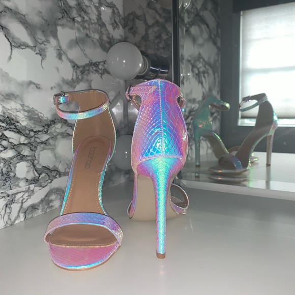 Boohoo Shoes - 🧜🏼‍♀️ Boohoo iridescent mermaid heeled sandals 5